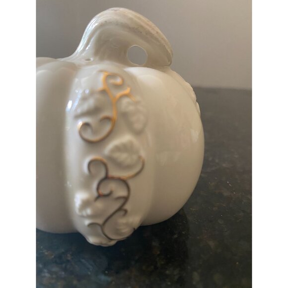 Lenox "Golden Harvest" Pumpkin Salt and Pepper Set, NIB - Picture 5 of 9
